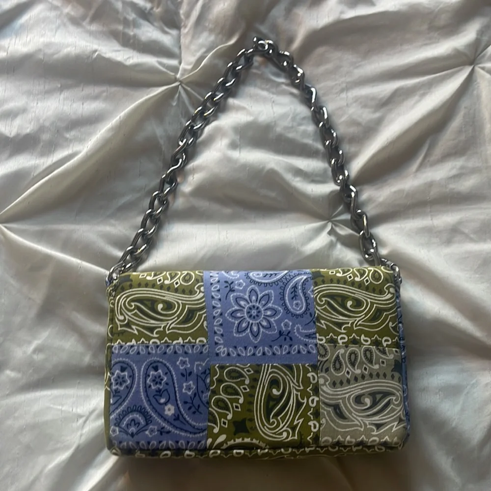 Mini pattern bag - Picture 2 of 4